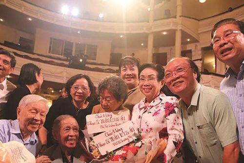 'Có một cây là có rừng…'