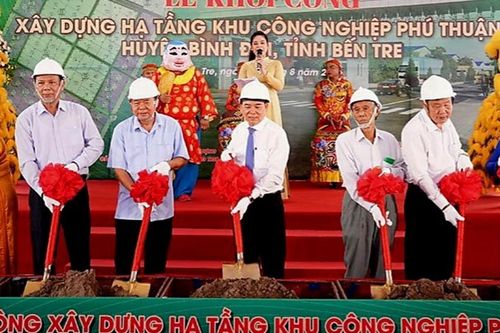 Bến Tre: người dân đồng thuận bàn giao đất để thực hiện dự án