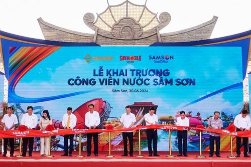 Công viên nước - điểm hấp dẫn ở Sầm Sơn (Thanh Hóa)
