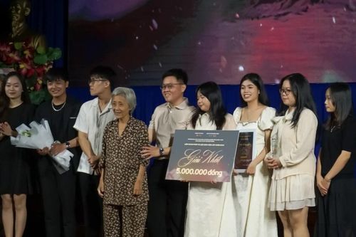 Liên hoan Phim tài liệu sinh viên lần 1: Câu chuyện về người bán hàng rong yêu mèo ở Thảo Cầm Viên giành giải Nhất