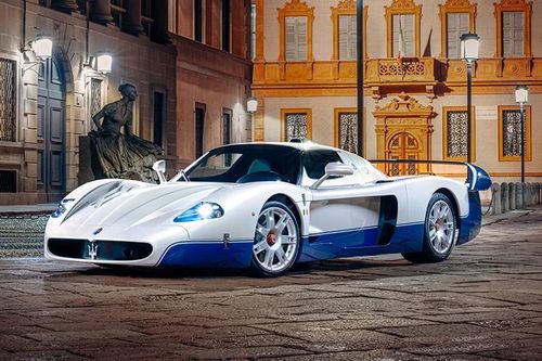 Maserati MC12 'hồi sinh' trong hình dáng siêu xe MC20 bản đặc biệt