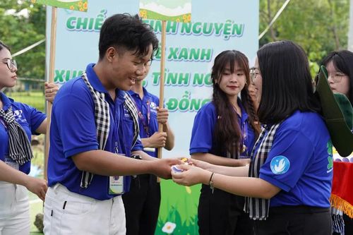 Mùa Hè xung kích