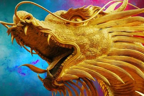 Cổ nhân với lưỡi và răng rồng