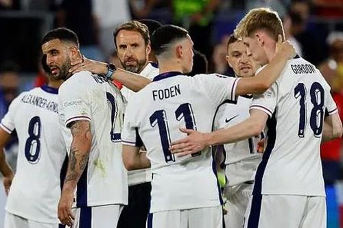 Dự đoán tỷ số trận Anh – Slovakia lúc 23h 30/6