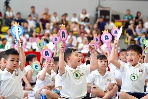 100 thí sinh nhí tranh tài kiến thức Khoa học - Lập trình