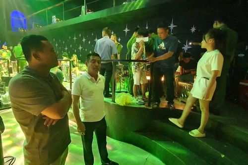Hàng chục nam nữ dương tính với ma túy tại quán Bar tại phố núi