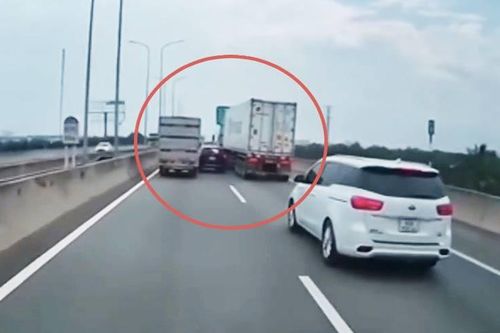 Nóng trên đường: 'Ghê răng' với pha vượt phải, cố tình ép xe con trên cao tốc