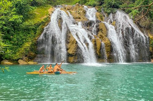 Thác nước tuyệt đẹp ở Quảng Trị hút khách tới 'chữa lành', ăn đặc sản lạ, ngon