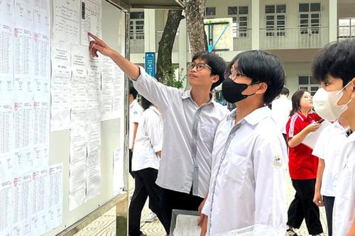 Bản tin 30/6: Nam sinh trở thành thủ khoa thi lớp 10 Hà Nội