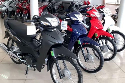 Giá xe Honda Wave Alpha cuối tháng 6/2024 hút khách hơn Future và RSX nhờ giá rẻ như 'bèo'