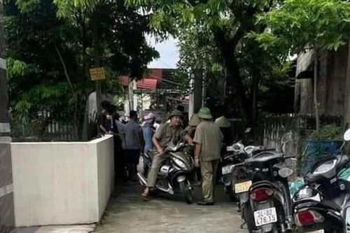 Nghi vợ ngoại tình với 2 người đàn ông: Thợ lái máy xúc chém nhiều người thương vong