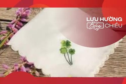 Chiếc khăn mùi soa của mẹ