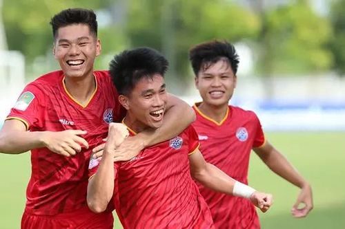 PVF-CAND giành vé đá play-off tranh suất dự V-League