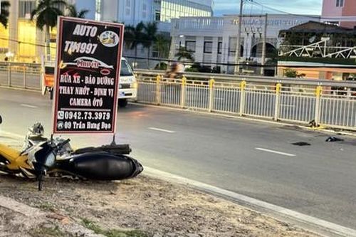 Điều tra vụ người đàn ông bị đâm gục khi đang chạy xe máy trên đường