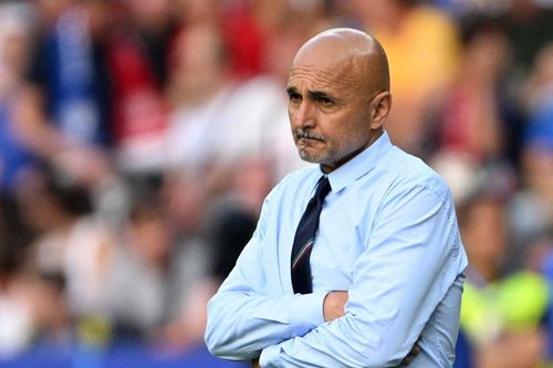 HLV Spalletti: Các cầu thủ Italy quá chậm so với Thụy Sỹ