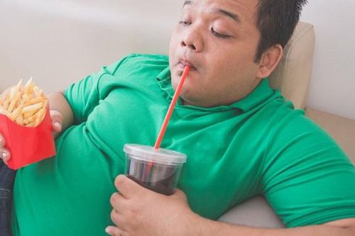 Uống nhiều nước ngọt, bạn có nguy cơ mắc bệnh gì?