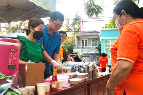 Phát triển hơn 200 điểm bán hàng bình ổn