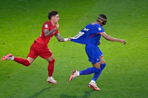 Check24 đang ở tâm điểm EURO dù không 'đốt tiền' như Nike, adidas