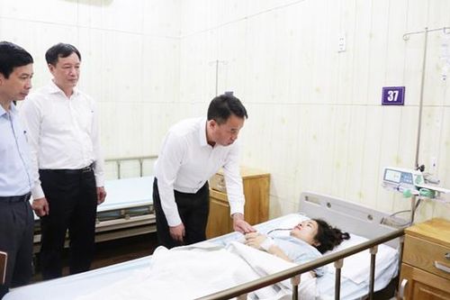 Phao cứu sinh của người bệnh nhờ tham gia BHYT