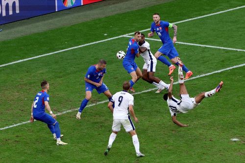 Bellingham và Kane rực sáng, đội tuyển Anh ngược dòng vào tứ kết Euro 2024