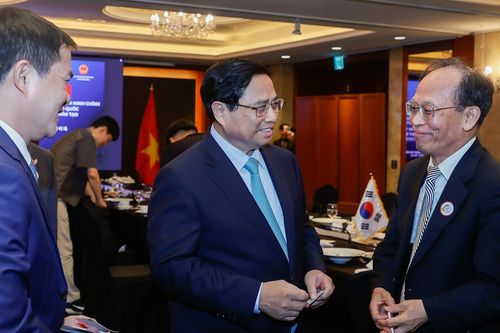 Việt Nam sẽ có chính sách ưu đãi nhất để thu hút nhà đầu tư, chuyên gia bán dẫn, AI