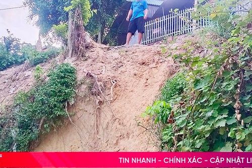 Người dân sống bất an bên bờ Ngàn Sâu