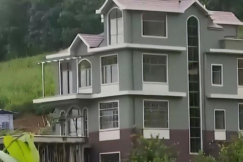 Án Nước ngoài - Luật Việt Nam: Bí mật trong căn biệt thự chỉ sáng đèn lúc nửa đêm