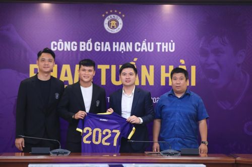 Tuấn Hải gia hạn hợp đồng 3 năm với Hà Nội FC, mong muốn được thử sức ở Nhật Bản