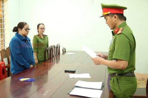 Khởi tố, bắt giam nữ luật sư lừa đảo