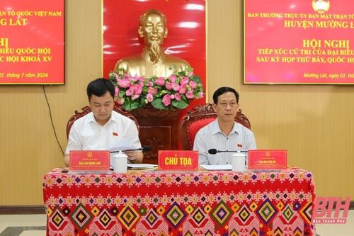 ĐBQH tỉnh Thanh Hóa tiếp xúc cử tri huyện Mường Lát
