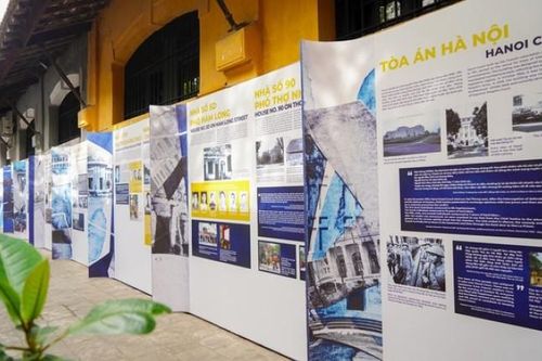 Trưng bày 'Một thoáng di sản' tại Nhà tù Hỏa Lò