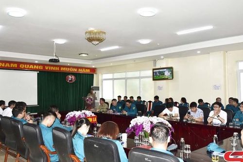 Khai mạc huấn luyện cụm tự vệ