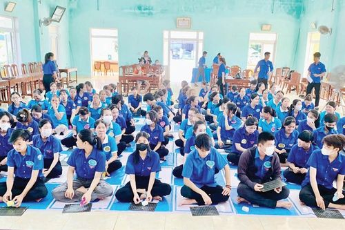 Chủ nhật vì cộng đồng