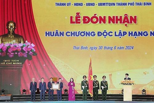 Kỷ niệm 20 năm xây dựng, phát triển thành phố Thái Bình và đón nhận Huân chương Độc lập hạng Nhì