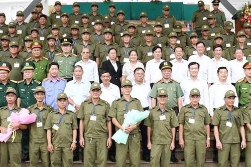 Các tỉnh miền Tây ra mắt Lực lượng tham gia bảo vệ ANTT ở cơ sở