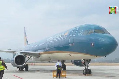 Cục Hàng không yêu cầu kiểm soát chặt giá vé máy bay