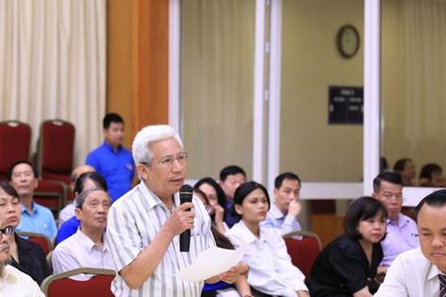 Trước kỳ họp thứ mười bảy HĐND thành phố Hà Nội khóa XVI:Cử tri kiến nghị nhiều vấn đề dân sinh cấp bách