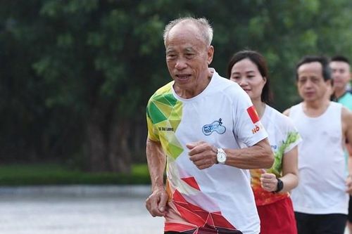 Tượng đài điền kinh Việt Nam Bùi Lương qua đời