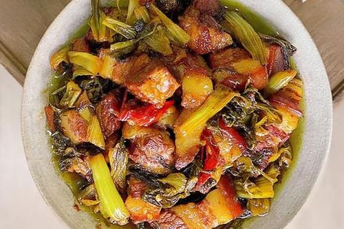 Thêm một công thức mới làm món thịt ba chỉ ngon 'nhức nách', cơm ăn bao nhiêu cũng hết