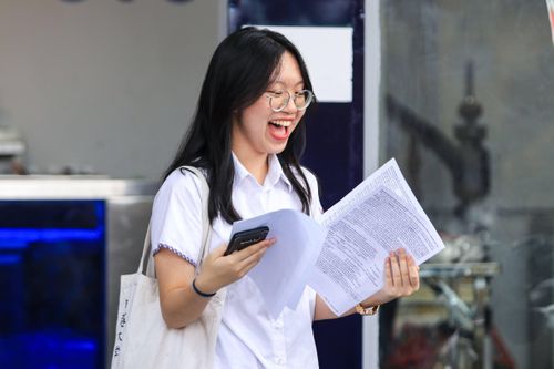 Bộ GD&ĐT công bố đáp án 9 môn thi tốt nghiệp THPT 2024