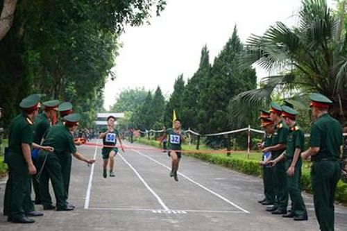 Binh chủng Công binh khai mạc Hội thao thể dục thể thao năm 2024