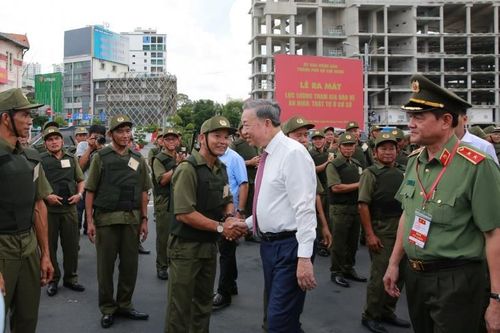 Cả nước đồng loạt ra mắt Lực lượng bảo vệ an ninh trật tư ở cơ sở