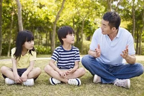 Dạy con 'học ăn, học nói' - Nền tảng cho sự phát triển