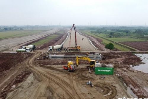 Đẩy nhanh tiến độ thực hiện các dự án giao thông trọng điểm tại Thủ đô