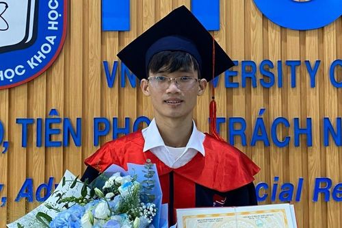 Cú sốc giúp nam sinh 'bừng tỉnh', thành thủ khoa đầu ra trường Tự nhiên