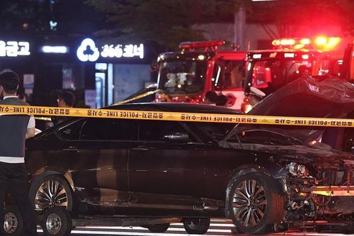 Xe điên đâm tử vong nhiều người ở trung tâm thủ đô Seoul