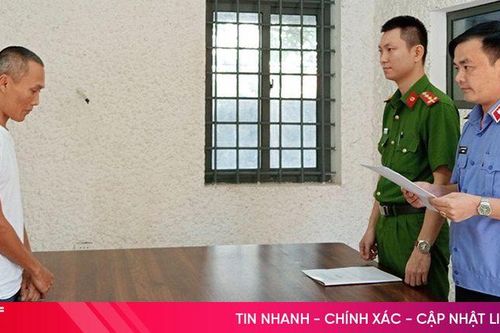 Khởi tố đối tượng mua pháo giấu trên xe đầu kéo về sử dụng