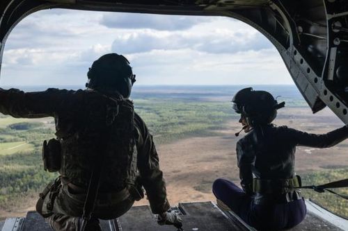 Lo bài học Ukraine, Estonia tăng cường năng lực quân sự