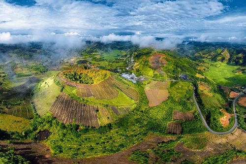 Công viên địa chất toàn cầu UNESCO Đắk Nông giữ vững danh hiệu sau kỳ tái thẩm định