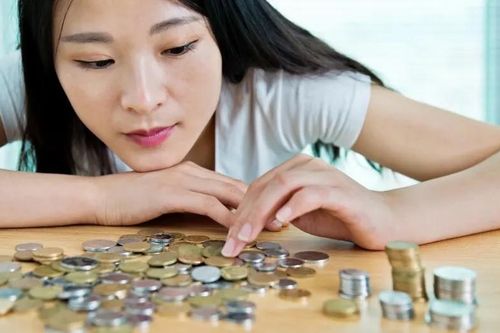 Giới trẻ Trung Quốc đam mê 'tiết kiệm trả thù' trong khi Gen Z toàn cầu đang chìm ngập nợ nần